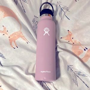 COPY - Light Purple 24oz Hydroflask 💦
